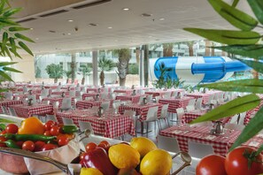Breakfast, lunch, dinner and brunch served - Leonardo Club Hotel Eilat - All Inclusive (Eilat)