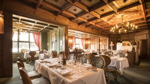Restaurant - Posthotel Holiday Villa Arosa (Arosa)