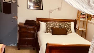 1 habitación, minibar, wifi gratis y ropa de cama