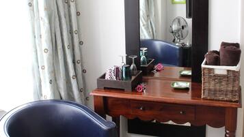 Minibar, free WiFi, bed sheets, alarm clocks