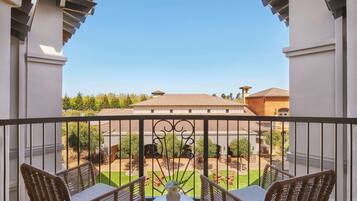 Suite (Atlas Peak Two-Story) | View from room