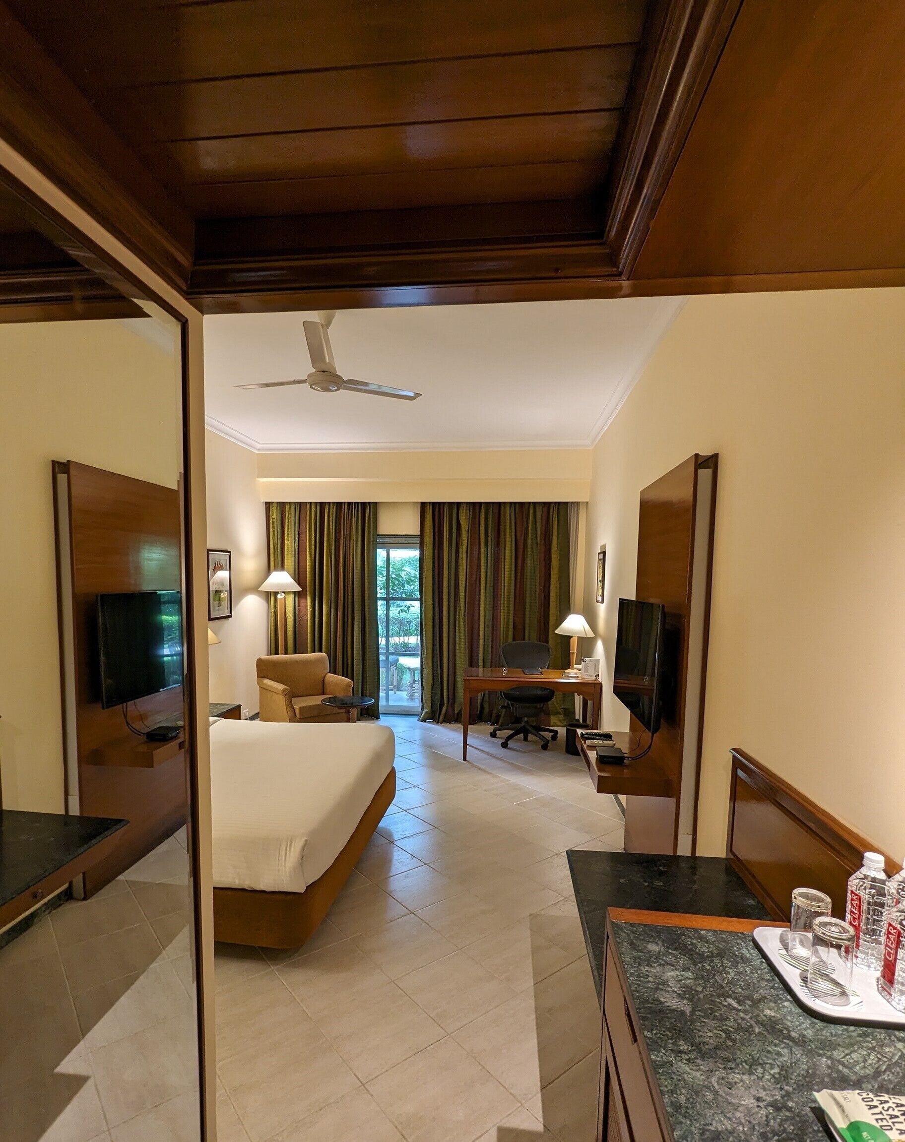 superior king | living area | 42-inch led tv with cable channels