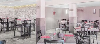 Days Inn by Wyndham Springfield/Phil.Intl Airport