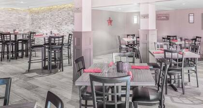 Days Inn by Wyndham Springfield/Phil.Intl Airport