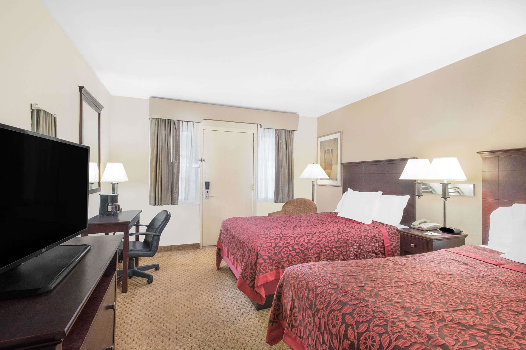 In-room safe, desk, iron/ironing board, free cots/infant beds
