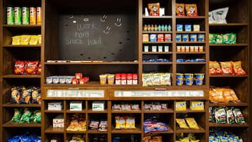 Snack bar