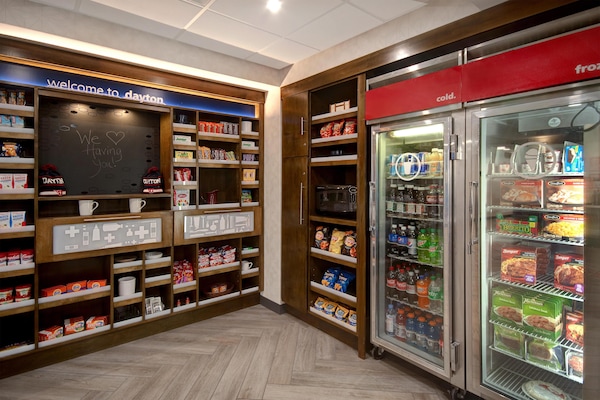 Snack bar