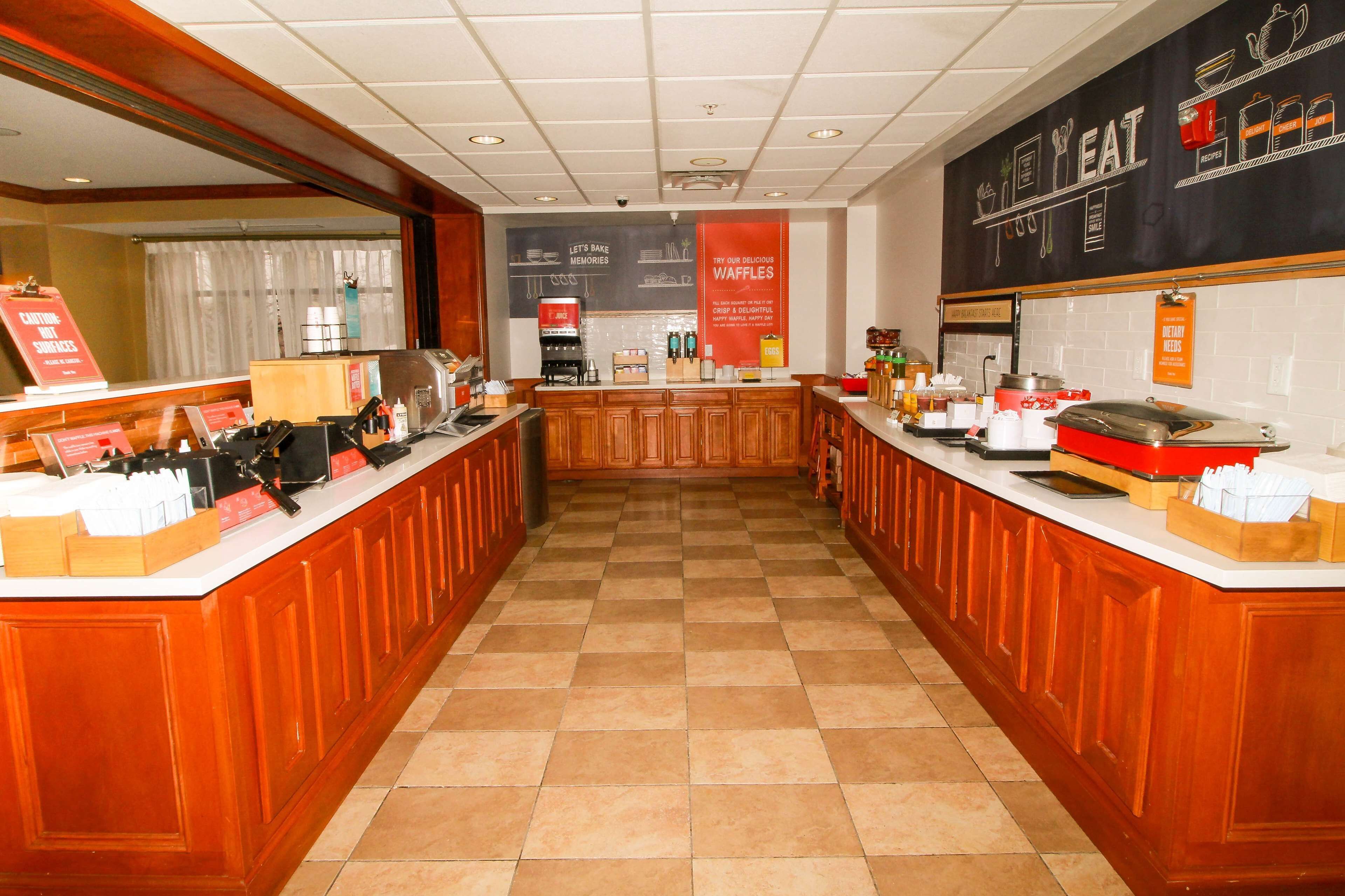 free daily on-the-go breakfast