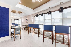 Desayuno buffet incluido