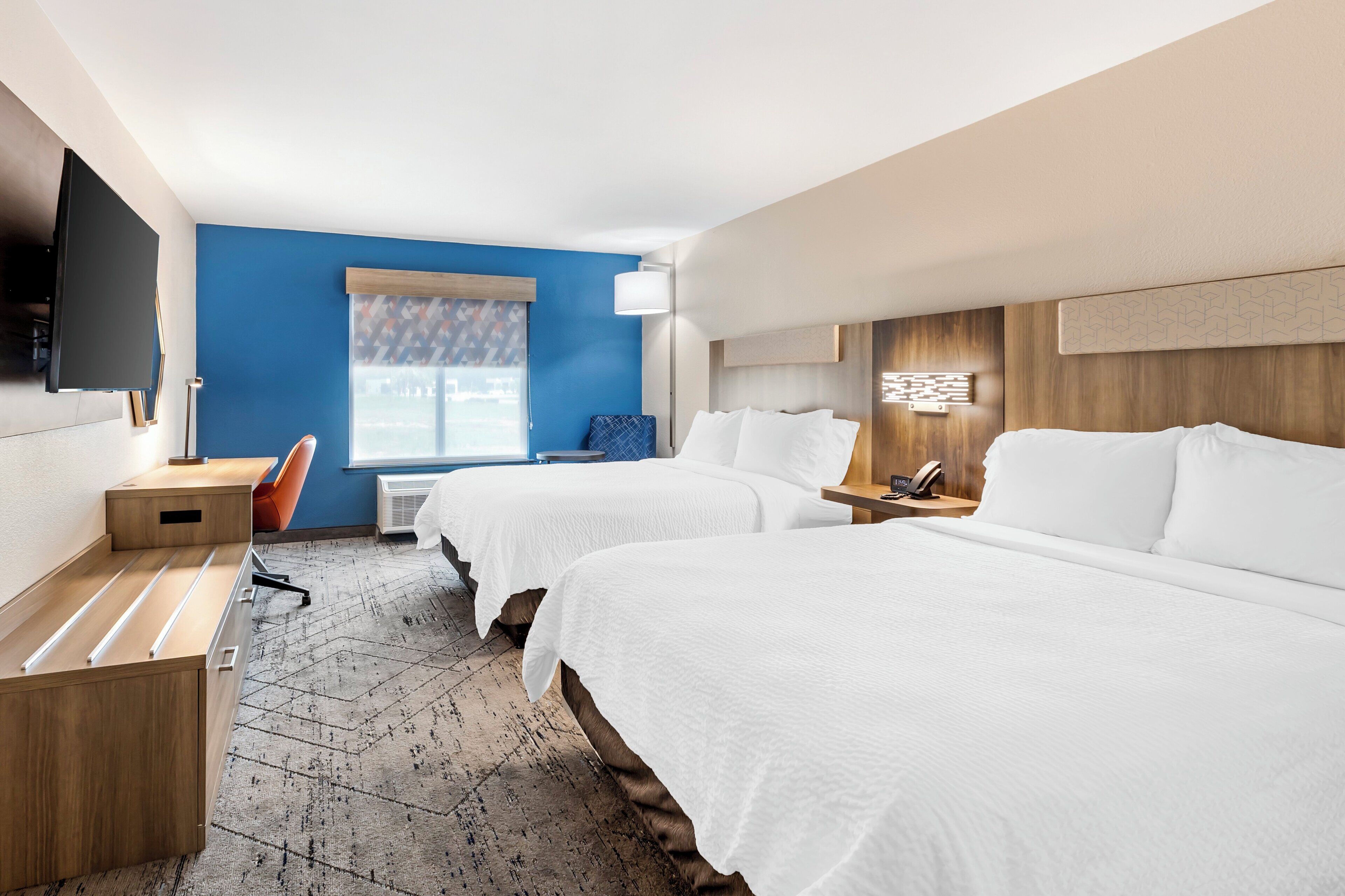 standard room, 2 queen beds | desk, iron/ironing board, free wifi, bed sheets