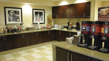 Desayuno buffet incluido todos los días