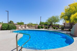 Outdoor pool, sun loungers
