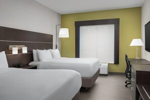 In-room safe, desk, iron/ironing board, free cots/infant beds - Holiday Inn Express Knoxville-Strawberry Plains by IHG (Knoxville)