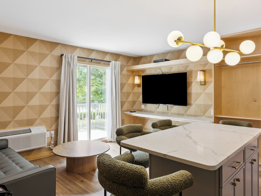 Studiosuite – premium | Skrivebord, skrivebord for bærbar PC og blendingsgardiner