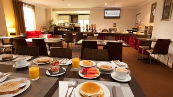 Daily continental breakfast (AUD 17.50 per person)