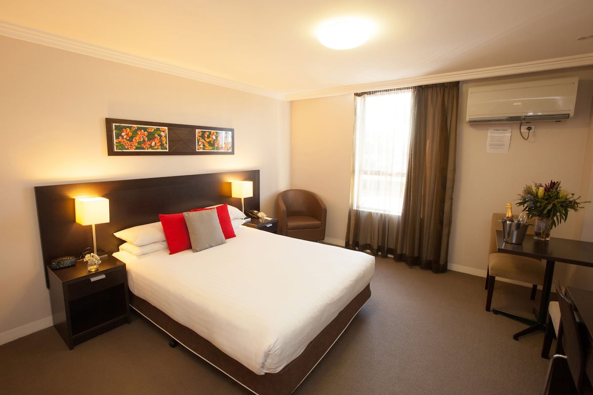 遮光窗帘、熨斗/熨衣板、免费 WiFi、床单