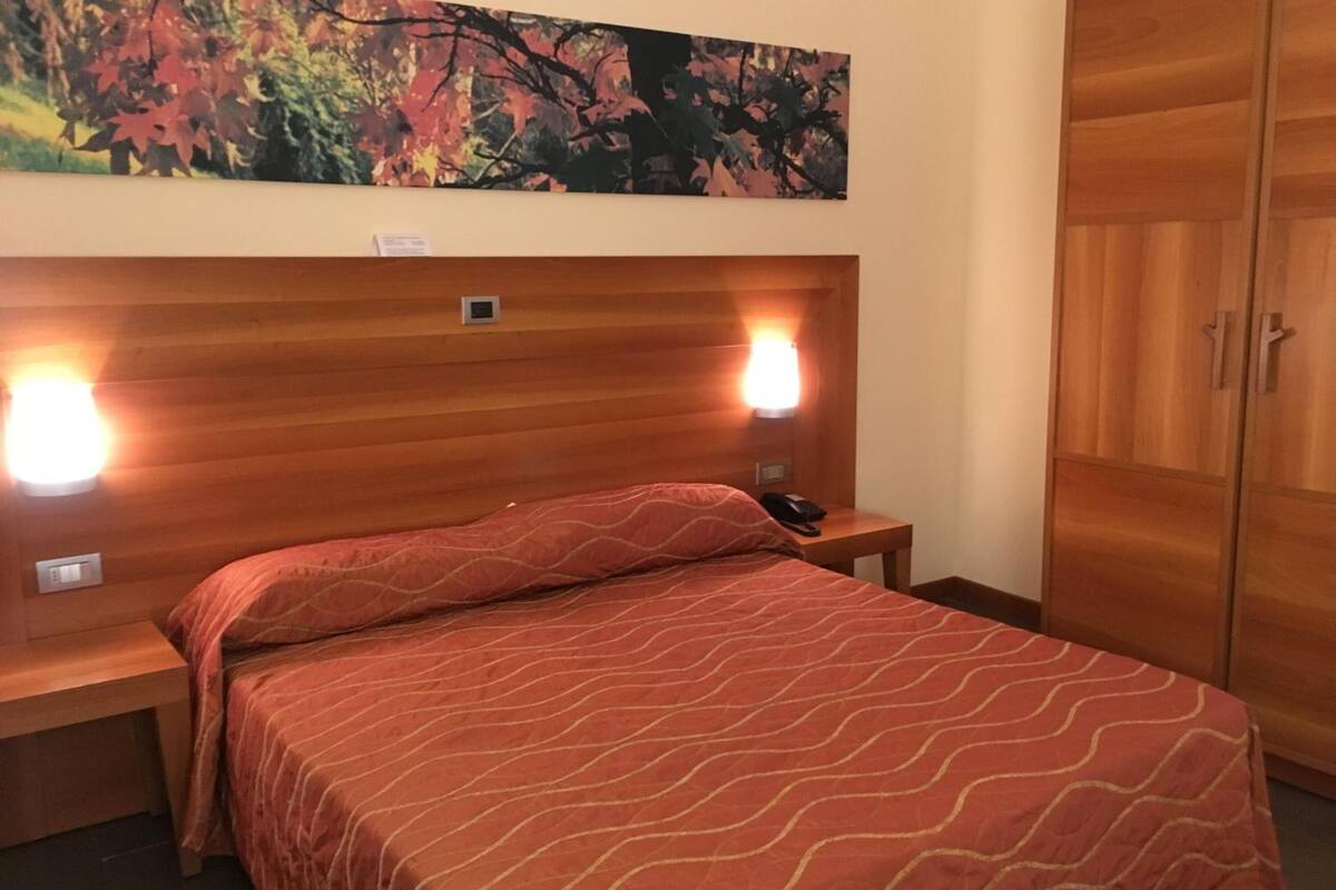 minibar, in-room safe, desk, iron/ironing board