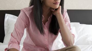 Hochwertige Bettwaren, Bügeleisen/Bügelbrett, kostenlose Babybetten