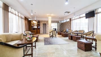 Bar lounge
