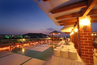 E-Square The Fern Pune, Series by Marriott