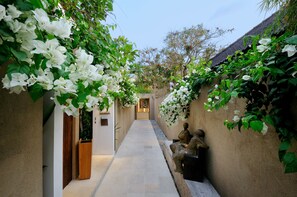 Interior entrance - Uma Sapna Seminyak (Seminyak)