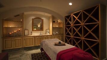 Soins corporels, soins d'aromathérapie, massages aux pierres chaudes