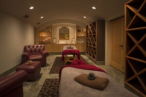 Body treatments, aromatherapy, hot stone massages, deep-tissue massages - Solitude Condominiums (Solitude)