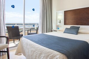 Phòng đơn, ban công | Minibar, két bảo mật tại phòng, bàn, màn/rèm cản sáng 