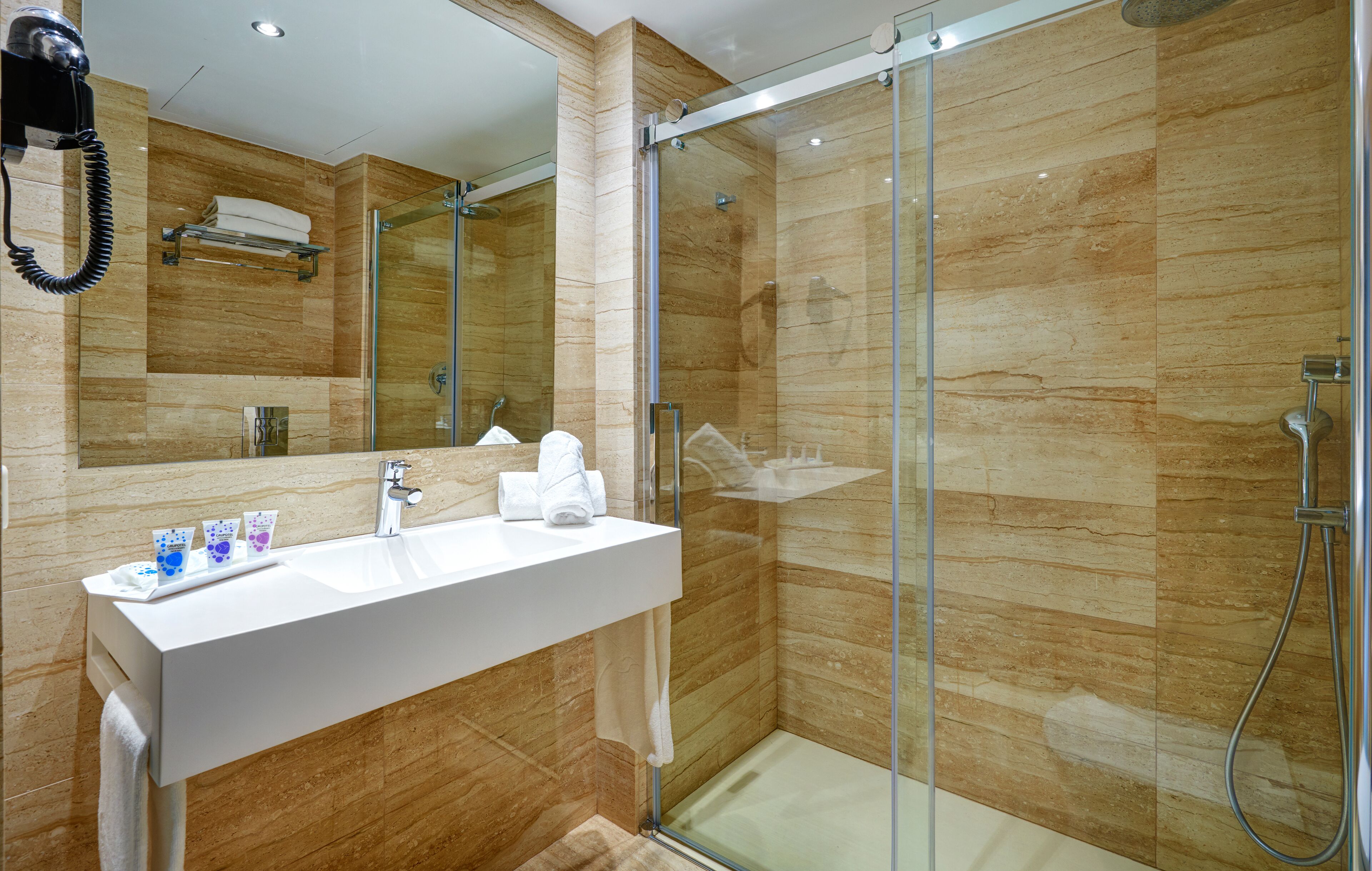 shower, free toiletries, towels