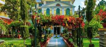 Kathmandu Guest House by KGH Group
