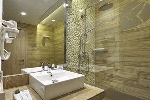 Bathroom sink - Grupotel Maritimo (Alcúdia)