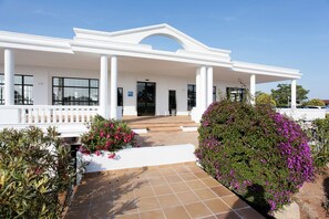 Front of property - Grupotel Mar de Menorca (Mahón)