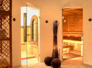 Sauna, hot tub, steam room, body treatments, hydrotherapy, aromatherapy