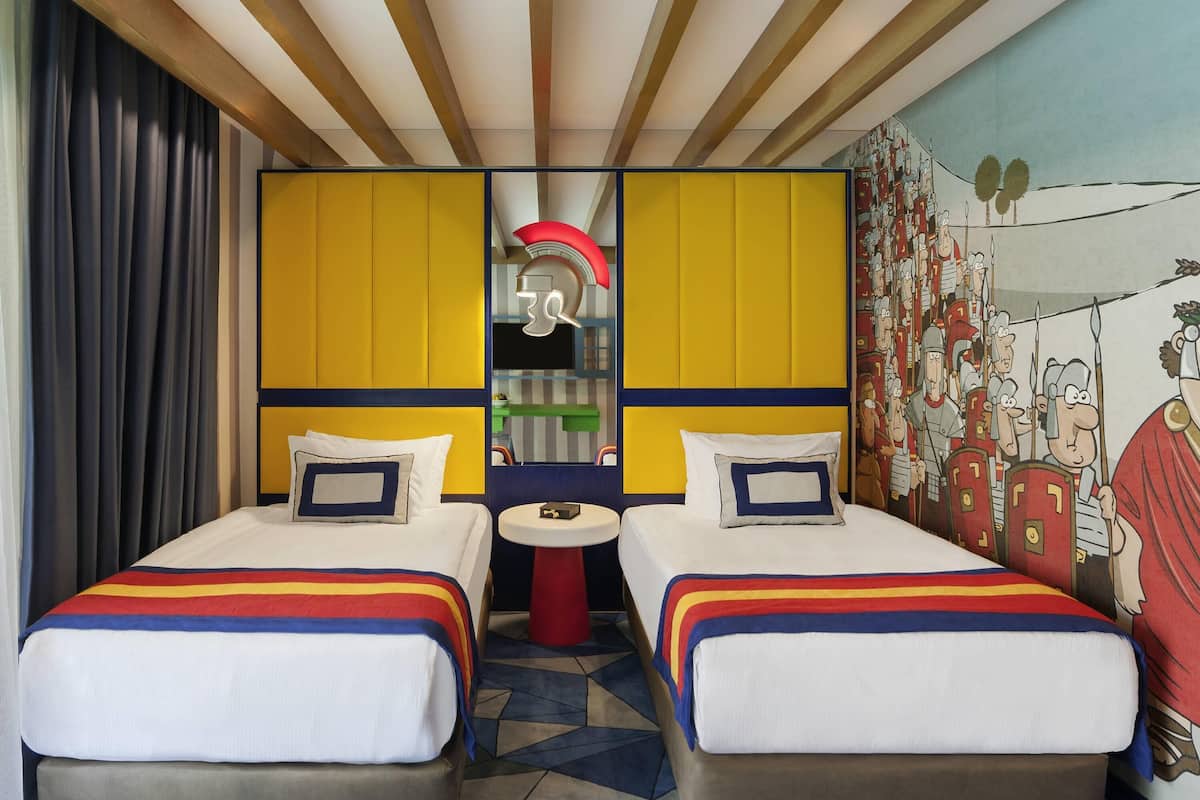 Suite, 1 King Bed, Garden View (Legendary) | 1 bedroom, premium bedding, minibar, in-room safe