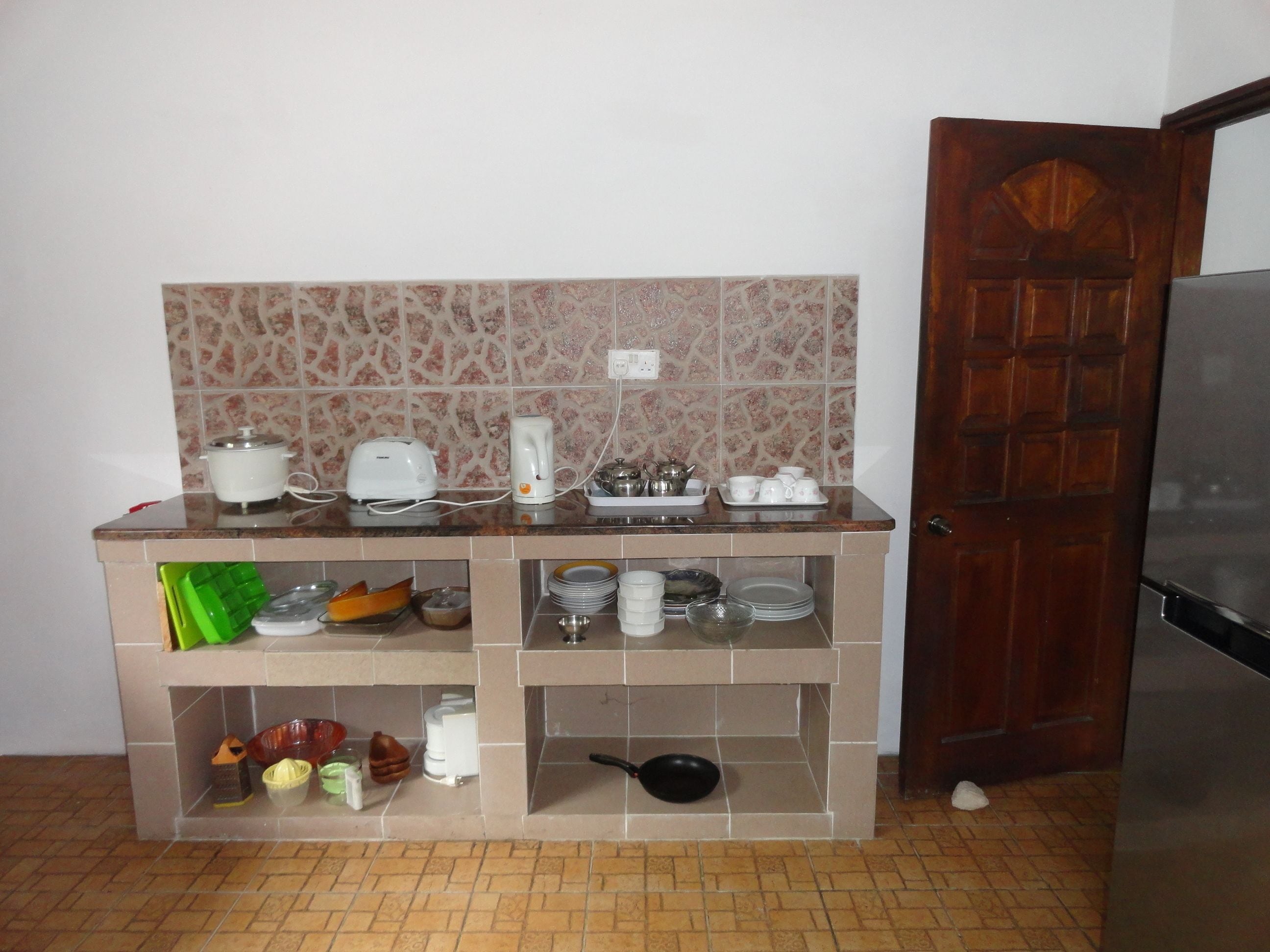 grand villa, 2 bedrooms, beach view | private kitchen | fridge, electric kettle