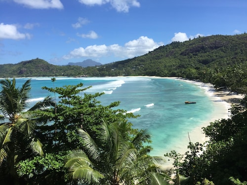 Lazare Picault Hotel