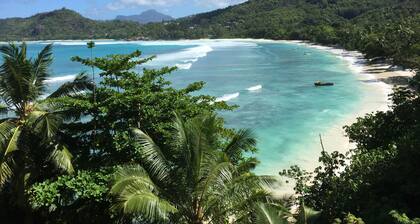 Lazare Picault Hotel