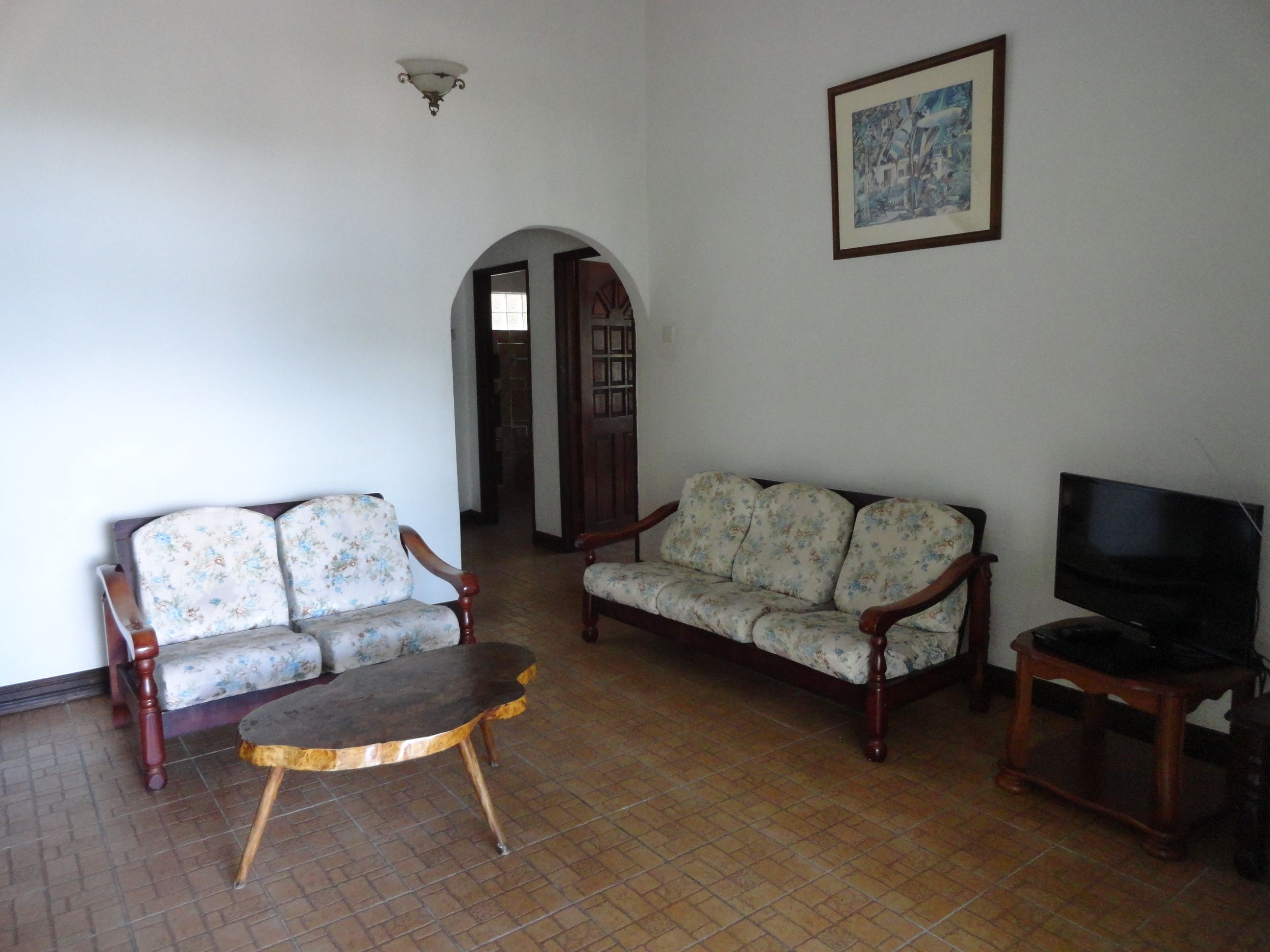 grand villa, 2 bedrooms, beach view | living room