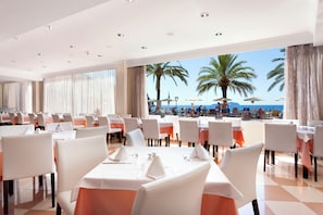 Daily buffet breakfast for a fee - Grupotel Imperio Playa (Sant Joan de Labritja)
