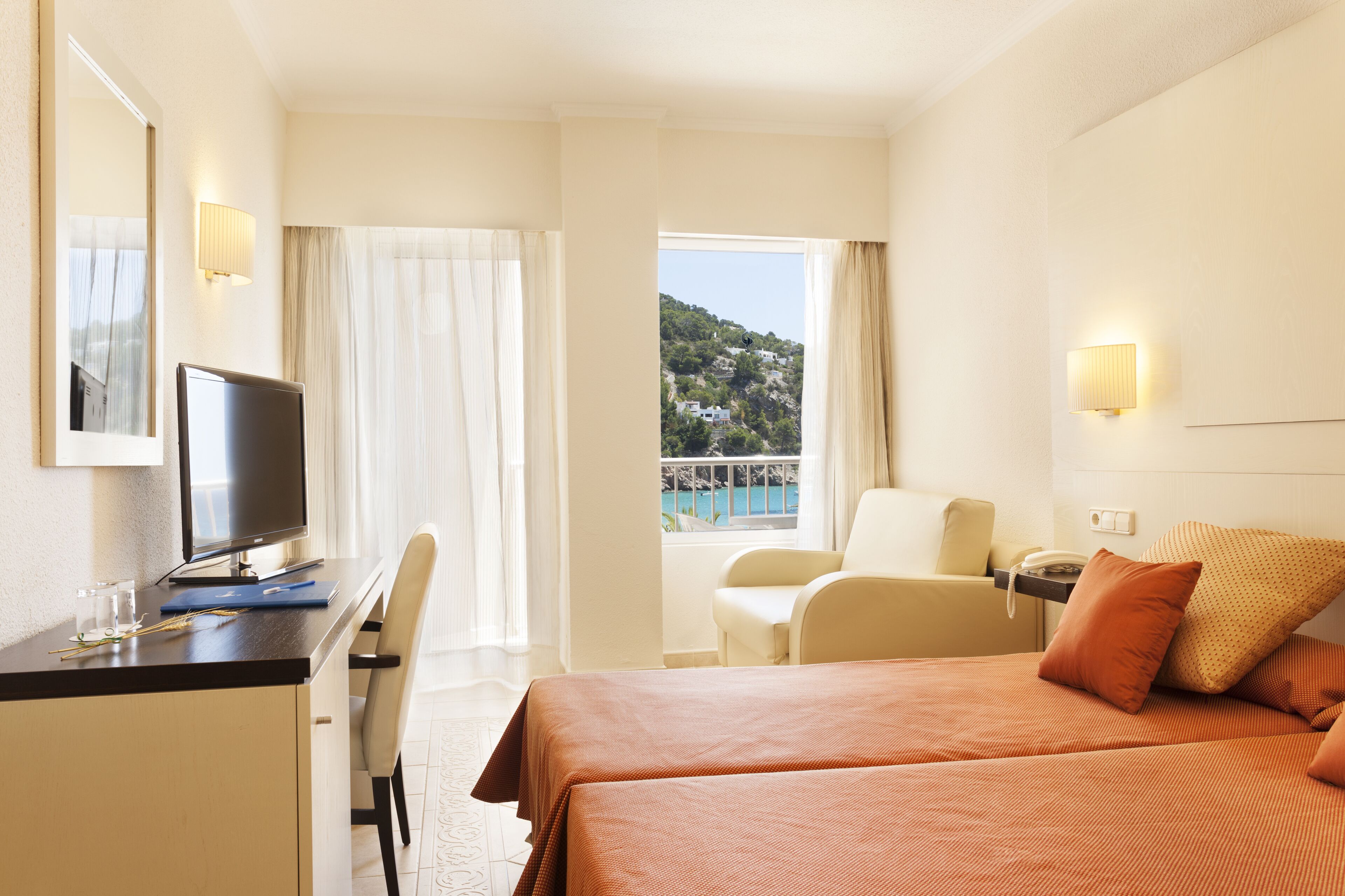 Double Room Single Use, Balcony, Partial Sea View | Balcony view