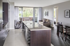 Leilighet, 3 soverom | Safe på rommet, blendingsgardiner, lydisolert og strykejern/-brett