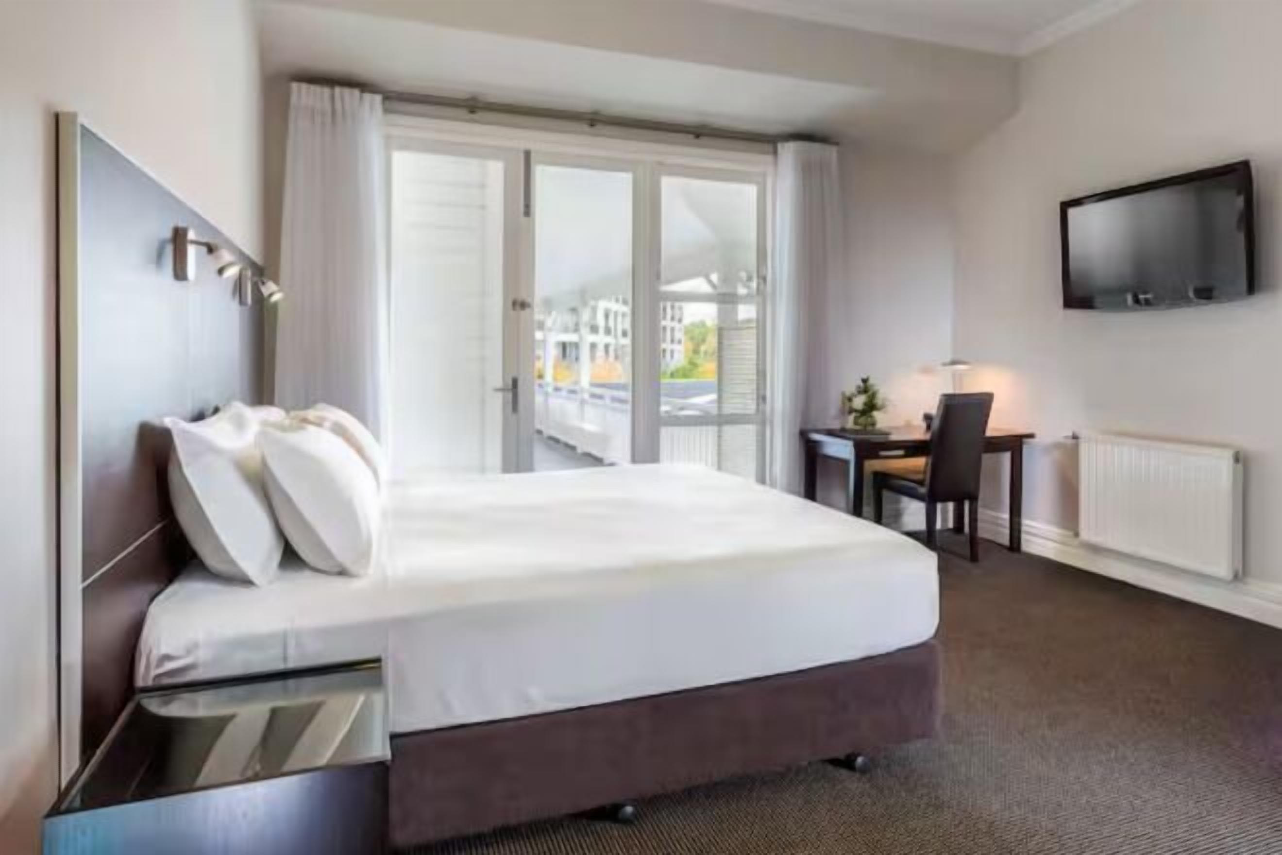 In-room safe, blackout drapes, soundproofing, iron/ironing board