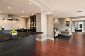 Presidential Suite | Private kitchen | Electric kettle