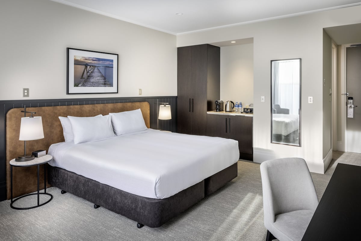 Coffres-forts dans les chambres, rideaux occultants