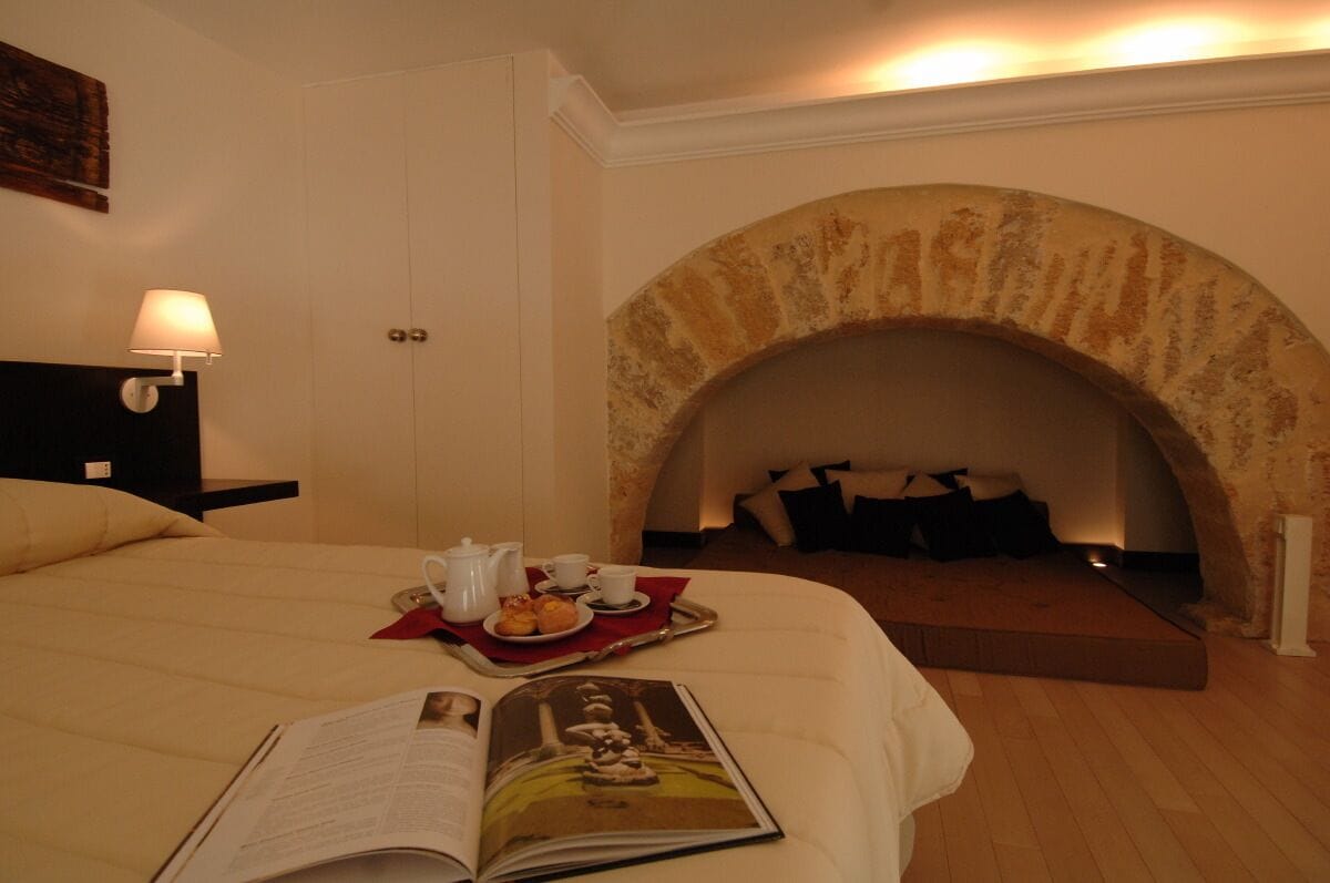 Photo - Ucciardhome Hotel