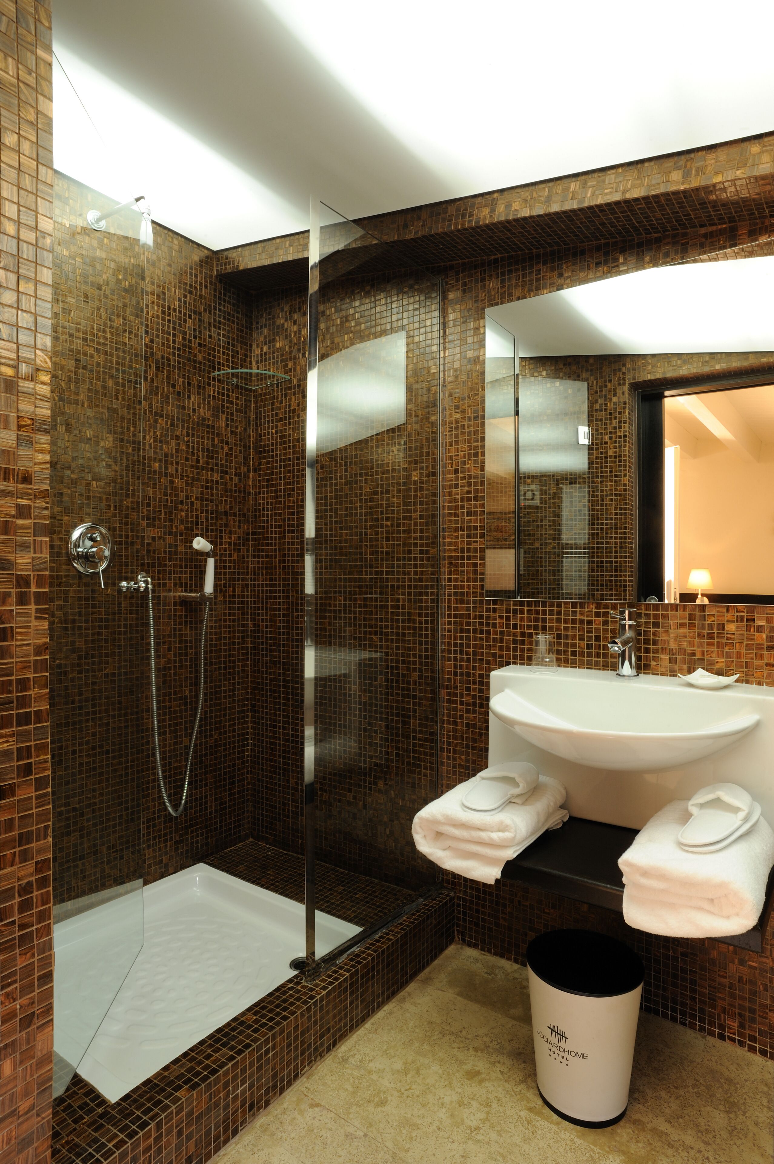 Photo - Ucciardhome Hotel