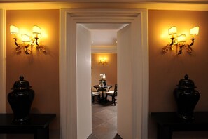 Familienzimmer, 2 Schlafzimmer, Verbindungszimmer (Spa Access) | Daunenbettdecken, Zimmersafe, kostenloses WLAN, Bettwäsche