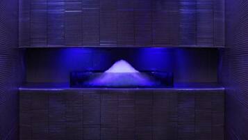 Salas de tratamientos para parejas, sauna, bañera de hidromasaje