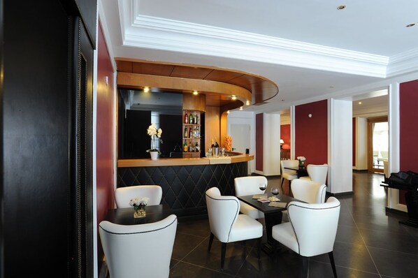 Bar (in der Unterkunft)