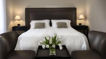 Down duvets, in-room safe, free WiFi, bed sheets